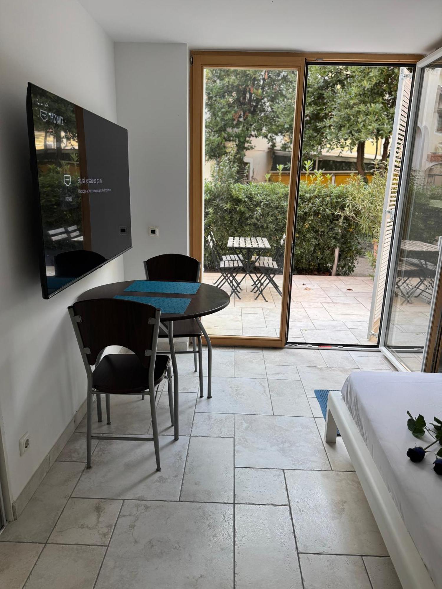 Anabella Apartment イゾラ エクステリア 写真